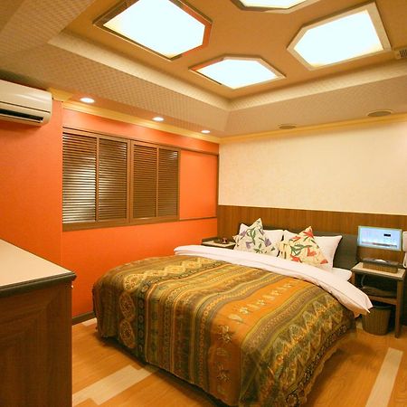Hotel Celavie Osakajokitazume (Adults Only) Bagian luar foto